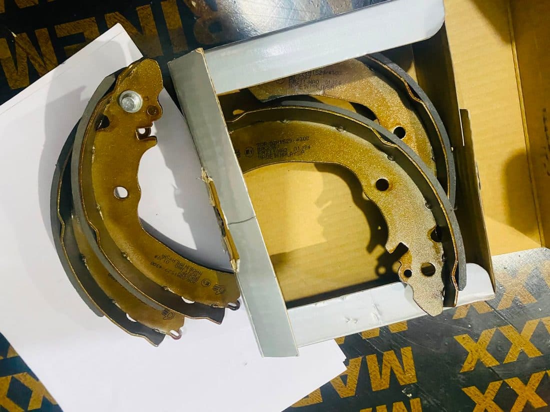 Brake Shoe Rear Axle (set)