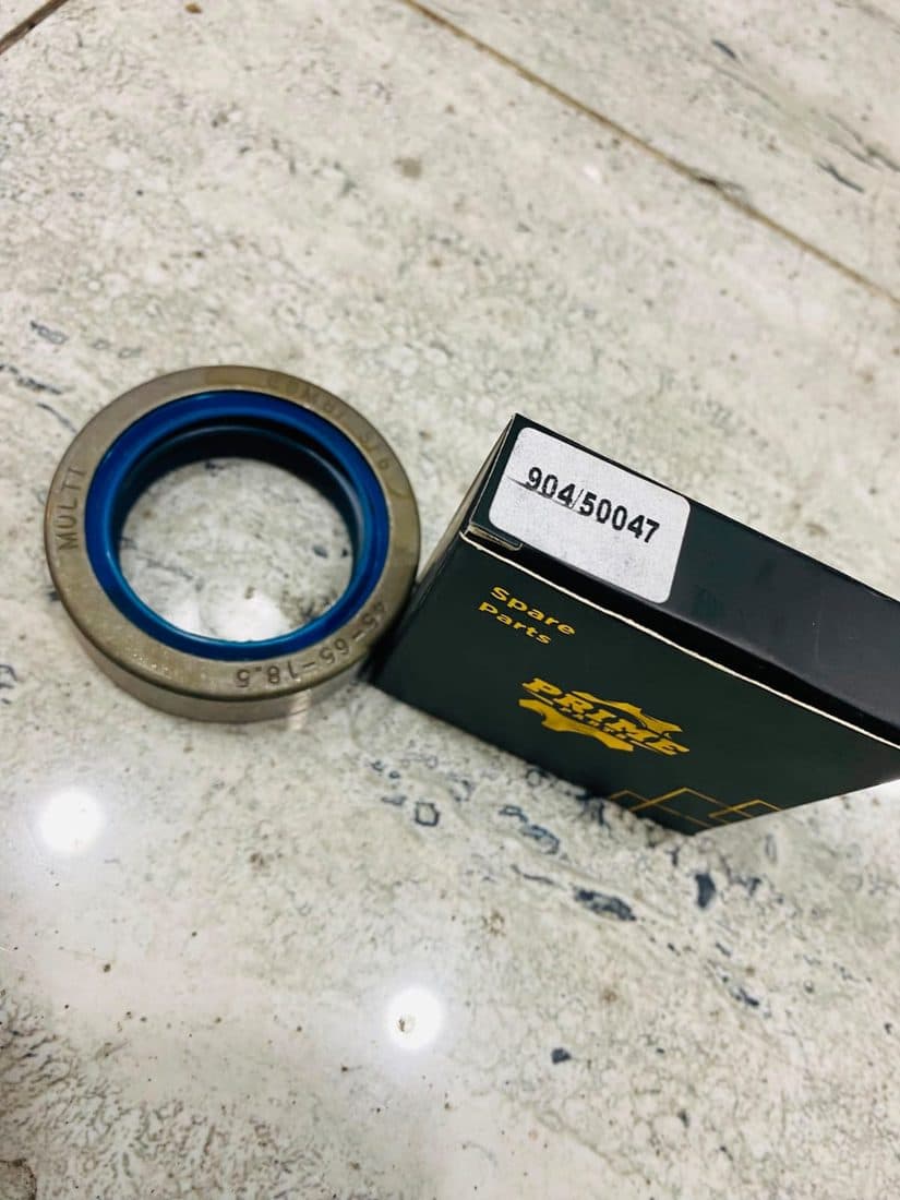 Axel Seal Combi